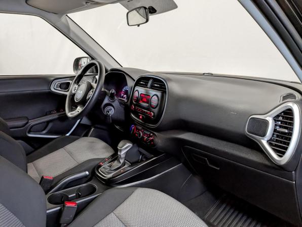 Kia Soul III с пробегом 2022 года, цена 2 150 000 рублей, 30967 км, хэтчбек, Автокод Объявления