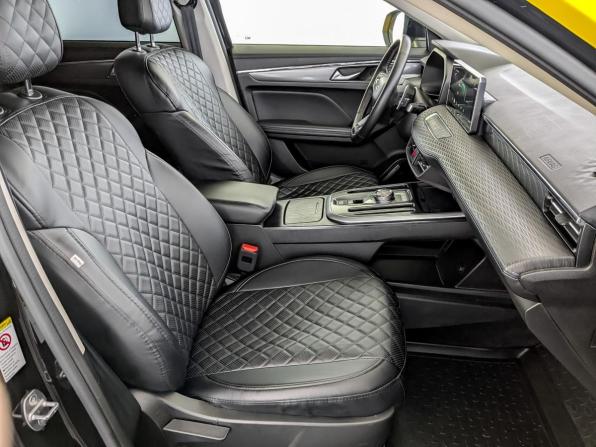 Haval Jolion I с пробегом 2023 года, цена 1 470 000 рублей, 81908 км, внедорожник, Автокод Объявления