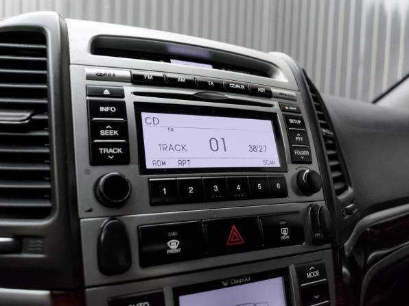 Hyundai Santa Fe II Рестайлинг с пробегом 2011 года, цена 1 335 000 рублей, 228781 км, внедорожник, Автокод Объявления