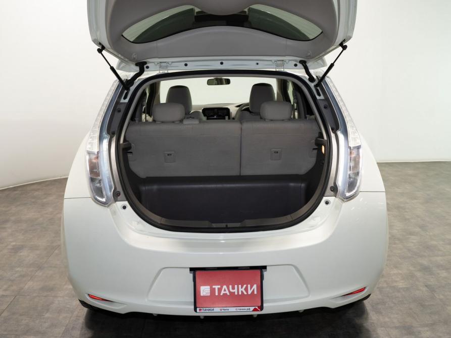 Nissan Leaf I (ZE0/AZE0) Чита  - изображение 16