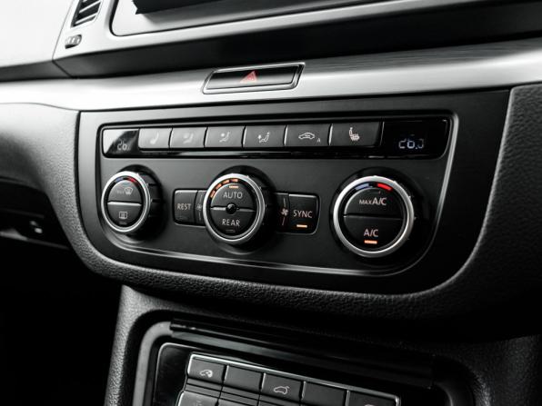Volkswagen Sharan II с пробегом 2012 года, цена 1 380 000 рублей, 112112 км, минивэн, Автокод Объявления