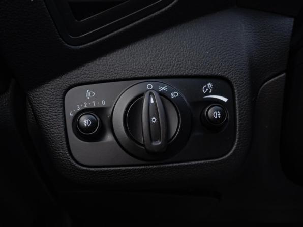 Ford Kuga II Рестайлинг с пробегом 2018 года, цена 1 860 000 рублей, 108208 км, внедорожник, Автокод Объявления