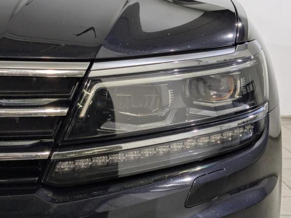 Volkswagen Tiguan II с пробегом 2018 года, цена 3 050 000 рублей, 84489 км, внедорожник, Автокод Объявления