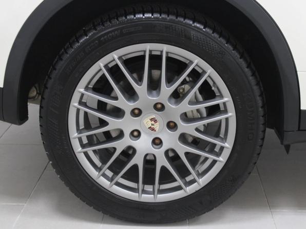 Porsche Cayenne II (958) с пробегом 2011 года, цена 2 099 900 рублей, 150112 км, внедорожник, Автокод Объявления