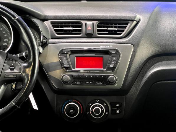 Kia Rio III с пробегом 2014 года, цена 915 000 рублей, 104000 км, седан, Автокод Объявления