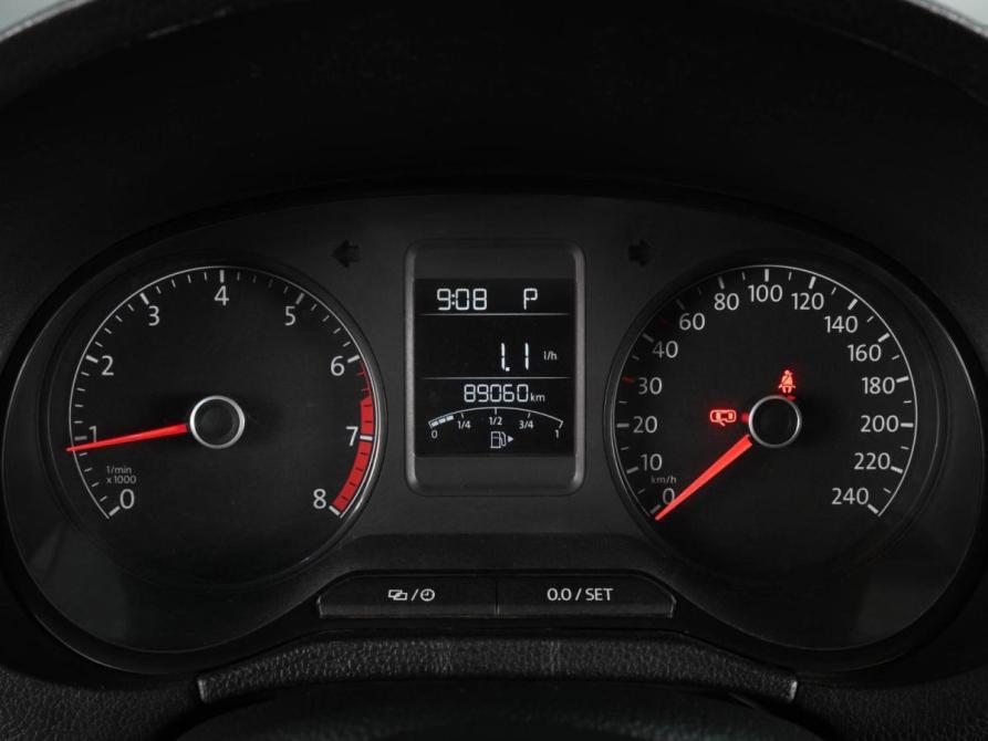 Volkswagen Polo V Рестайлинг Ростов-на-Дону  - изображение 16