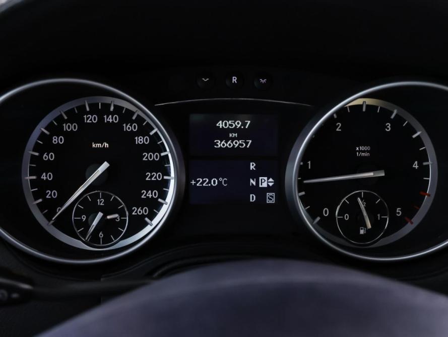 Mercedes-Benz GL-Класс I (X164) Рестайлинг Москва  - изображение 16