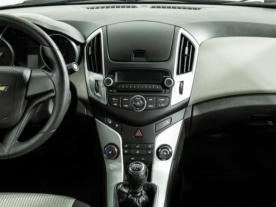 Chevrolet Cruze I Рестайлинг Санкт-Петербург  - изображение 14
