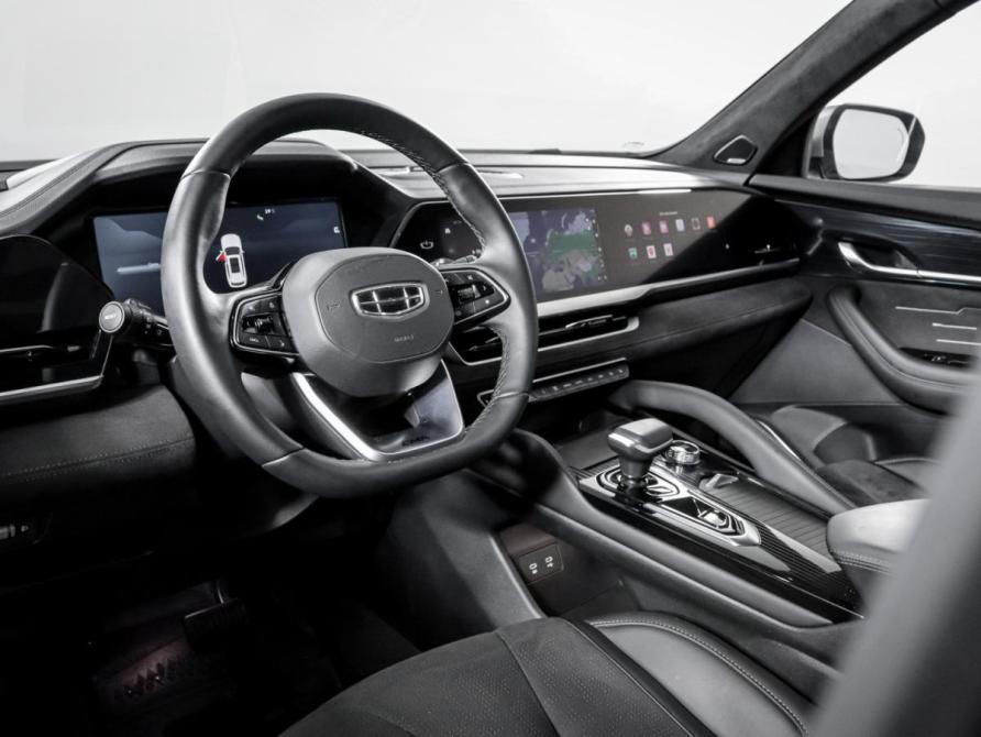 Geely Monjaro I Москва  - изображение 14