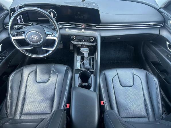 Hyundai Elantra VII (CN7) с пробегом 2021 года, цена 1 995 000 рублей, 45442 км, седан, Автокод Объявления
