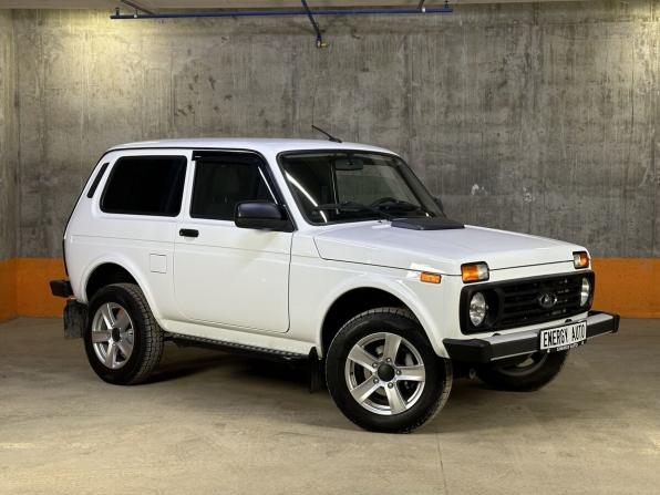 Lada (ВАЗ) Niva Legend с пробегом 2024 года, цена 879 000 рублей, 15525 км, внедорожник, Автокод Объявления