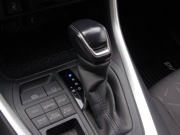 Toyota RAV4 V (XA50) с пробегом 2021 года, цена 3 450 000 рублей, 56713 км, внедорожник, Автокод Объявления