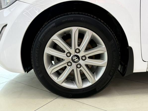 Hyundai Elantra V (MD) с пробегом 2014 года, цена 1 045 000 рублей, 172995 км, седан, Автокод Объявления