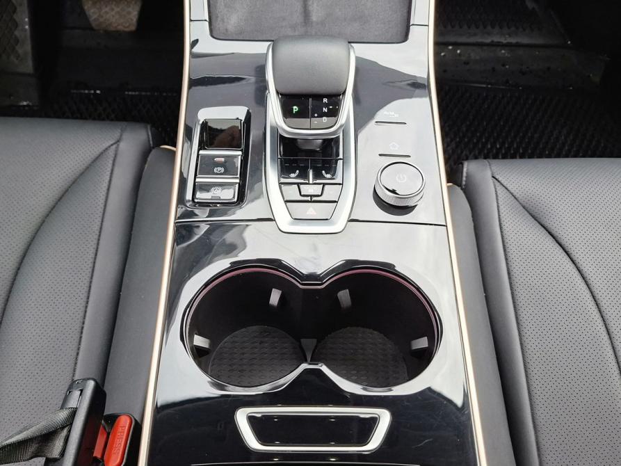 Omoda C5 I Владимир  - изображение 12