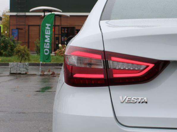 Lada (ВАЗ) Vesta I Рестайлинг (NG) с пробегом 2023 года, цена 1 189 000 рублей, 27179 км, седан, Автокод Объявления