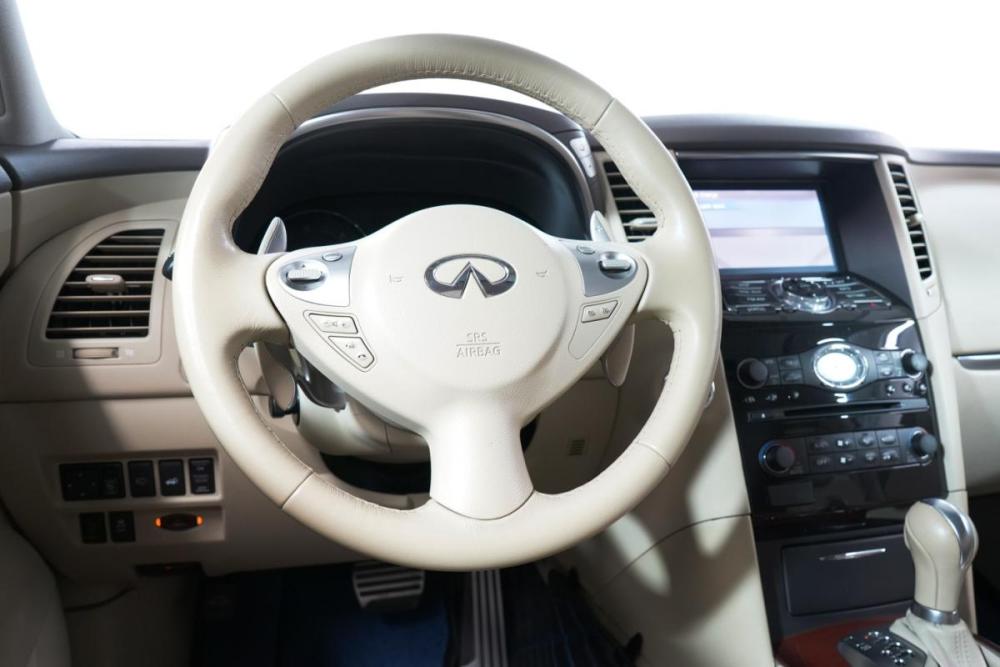 Infiniti QX70 Москва  - изображение 21