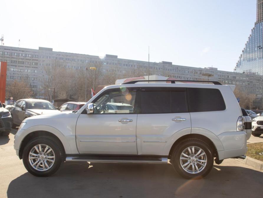 Mitsubishi Pajero IV Рестайлинг 2 Москва  - изображение 6