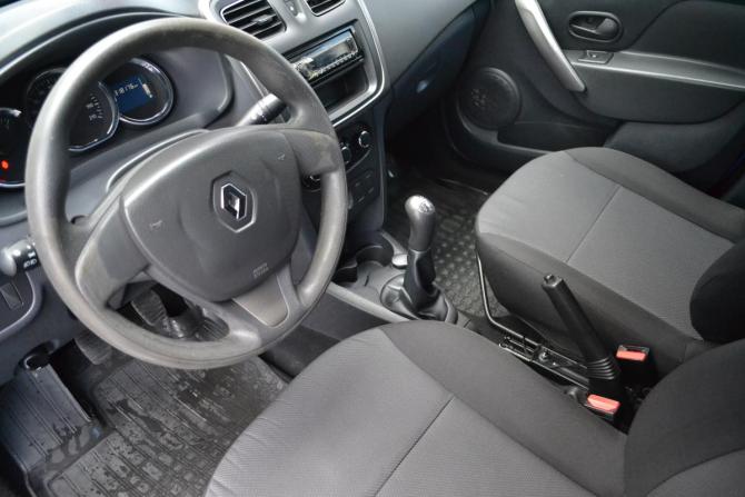 Renault Logan II с пробегом 2016 года, цена 620 000 рублей, 318120 км, седан, Автокод Объявления