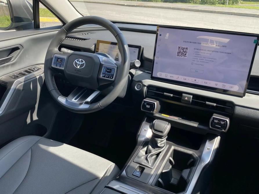 Toyota RAV4 VI (XA60) Уфа  - изображение 8