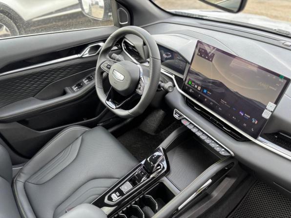 Geely Coolray I Рестайлинг с пробегом 2025 года, цена 2 430 000 рублей, 38 км, внедорожник, Автокод Объявления