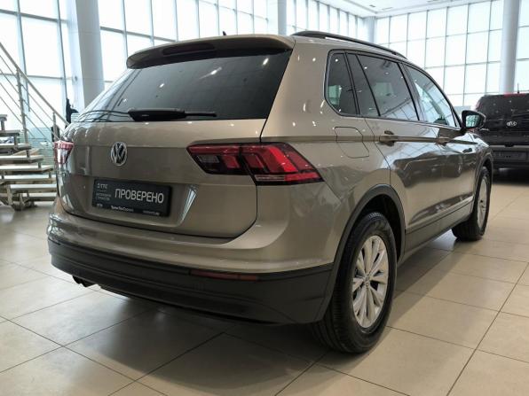 Volkswagen Tiguan II с пробегом 2019 года, цена 1 880 000 рублей, 142000 км, внедорожник, Автокод Объявления