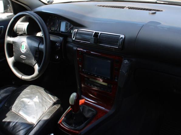 Skoda Superb I с пробегом 2002 года, цена 259 000 рублей, 371702 км, седан, Автокод Объявления