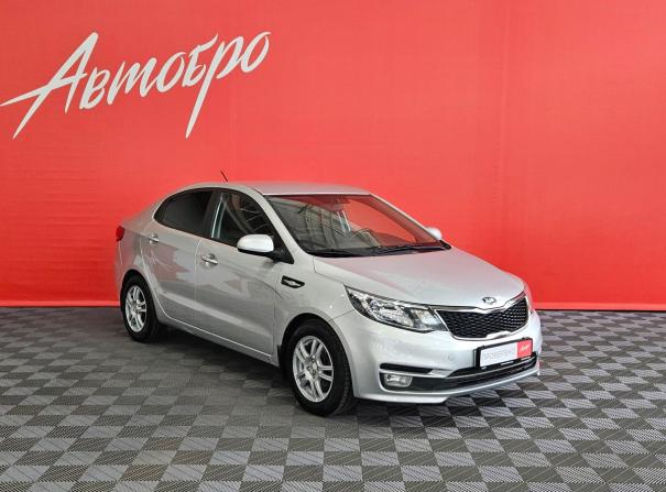 Kia Rio III Рестайлинг с пробегом 2017 года, цена 1 139 000 рублей, 71827 км, седан, Автокод Объявления