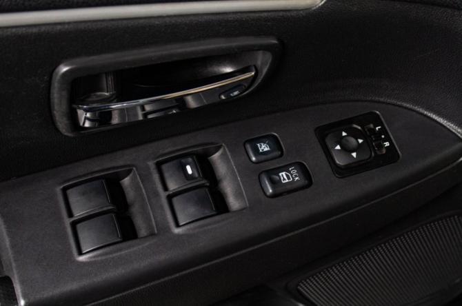 Mitsubishi ASX I с пробегом 2012 года, цена 1 099 000 рублей, 162000 км, внедорожник, Автокод Объявления