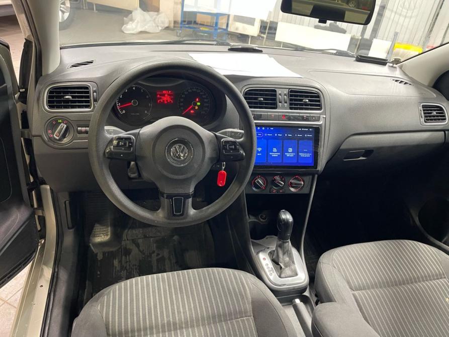 Volkswagen Polo V Санкт-Петербург  - изображение 6