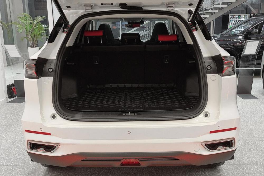 Changan UNI-S (CS55 Plus) Москва  - изображение 9