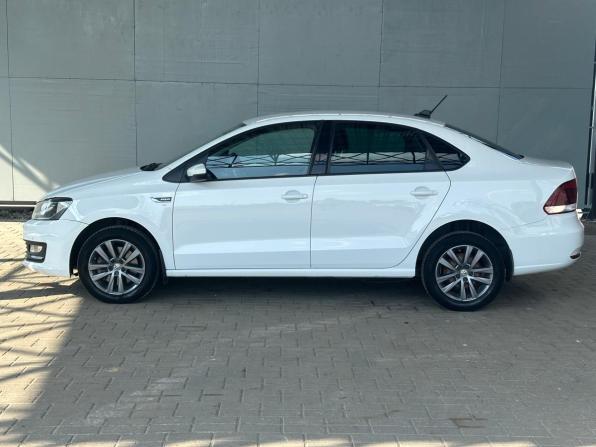 Volkswagen Polo V Рестайлинг с пробегом 2019 года, цена 1 390 000 рублей, 48126 км, седан, Автокод Объявления