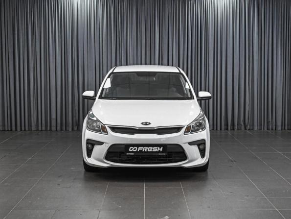 Kia Rio IV с пробегом 2018 года, цена 915 111 рублей, 131586 км, седан, Автокод Объявления