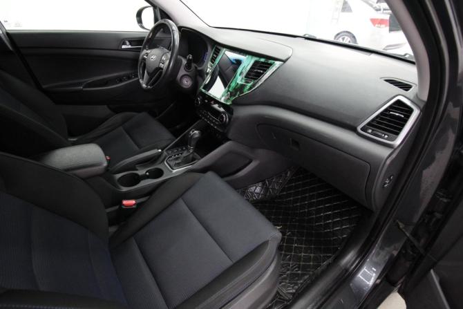 Hyundai Tucson III с пробегом 2016 года, цена 1 860 000 рублей, 175200 км, внедорожник, Автокод Объявления