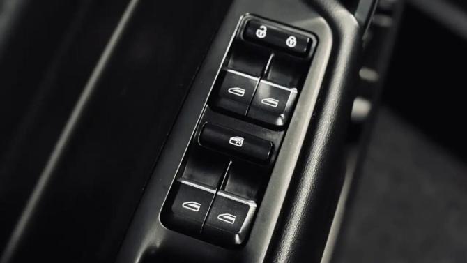 Geely Atlas I с пробегом 2019 года, цена 1 549 000 рублей, 111536 км, внедорожник, Автокод Объявления
