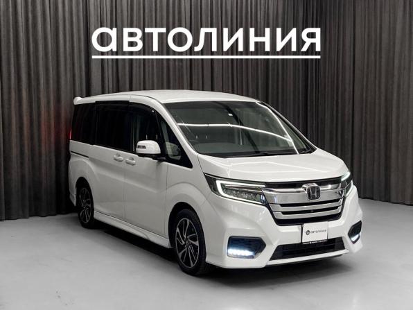 Honda Stepwgn V Рестайлинг с пробегом 2020 года, цена 2 340 000 рублей, 72000 км, минивэн, Автокод Объявления