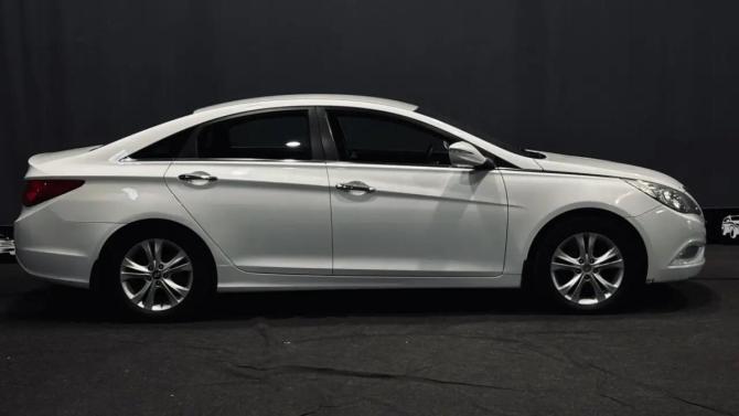 Hyundai Sonata VI (YF) с пробегом 2011 года, цена 949 000 рублей, 158000 км, седан, Автокод Объявления