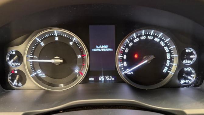 Toyota Land Cruiser 200 Series Рестайлинг 2 с пробегом 2019 года, цена 7 400 000 рублей, 85753 км, внедорожник, Автокод Объявления