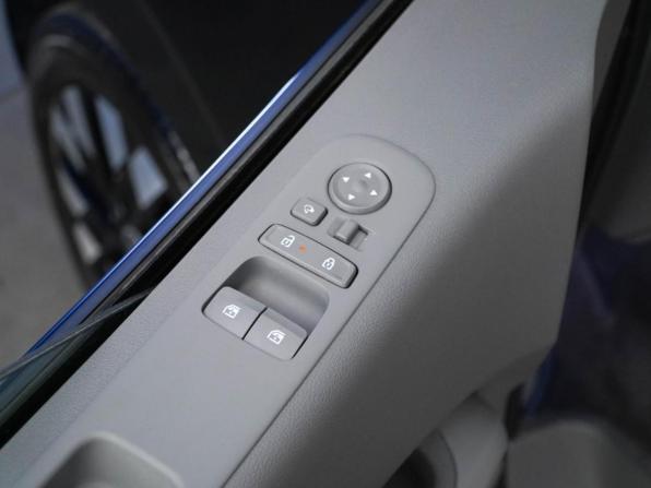 Hyundai Staria I с пробегом 2024 года, цена 7 288 888 рублей, 9520 км, минивэн, Автокод Объявления