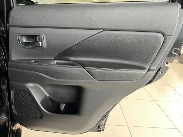 Mitsubishi Outlander III с пробегом 2014 года, цена 979 000 рублей, 350954 км, внедорожник, Автокод Объявления