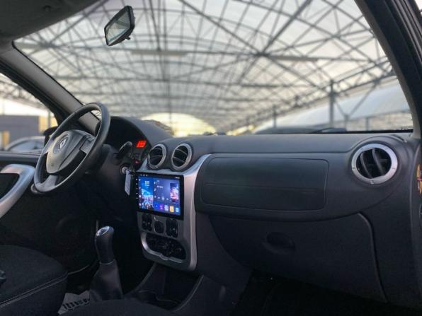 Renault Sandero I с пробегом 2013 года, цена 818 000 рублей, 95644 км, хэтчбек, Автокод Объявления