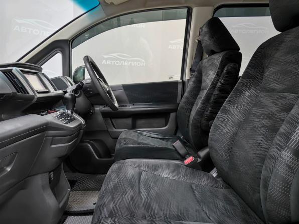 Honda Stepwgn IV с пробегом 2012 года, цена 1 320 000 рублей, 252140 км, минивэн, Автокод Объявления