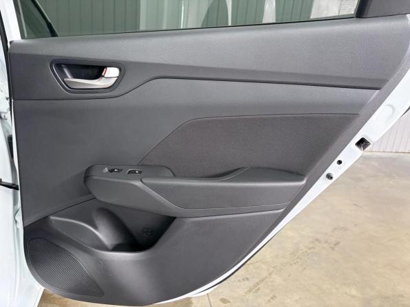 Hyundai Solaris II с пробегом 2020 года, цена 1 537 000 рублей, 139688 км, седан, Автокод Объявления
