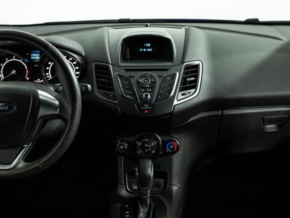 Ford Fiesta Mk6 Рестайлинг с пробегом 2015 года, цена 1 059 700 рублей, 52014 км, хэтчбек, Автокод Объявления
