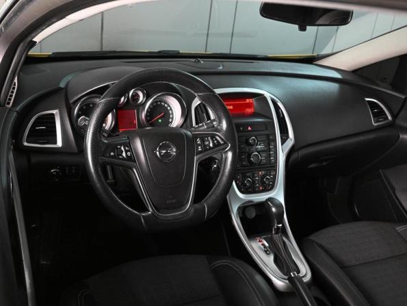 Opel Astra J Рестайлинг с пробегом 2013 года, цена 919 000 рублей, 164982 км, хэтчбек, Автокод Объявления