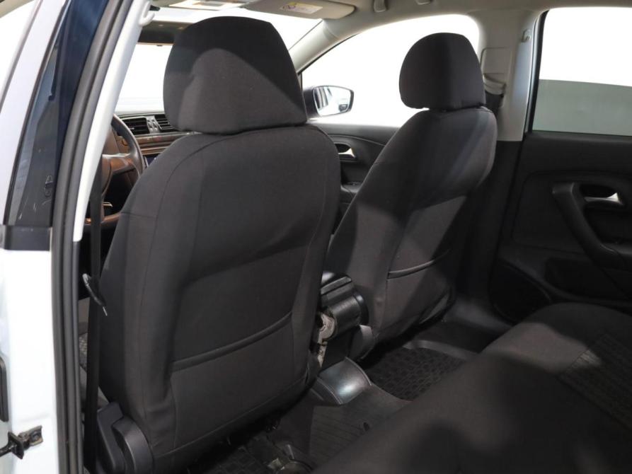 Volkswagen Polo V Рестайлинг Ростов-на-Дону  - изображение 11