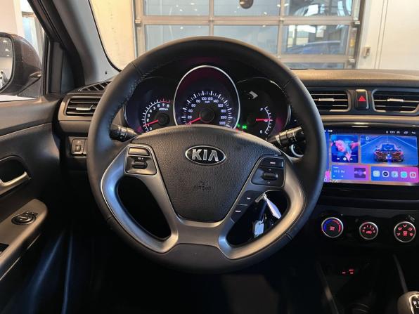 Kia Rio III Рестайлинг с пробегом 2015 года, цена 880 000 рублей, 183701 км, седан, Автокод Объявления