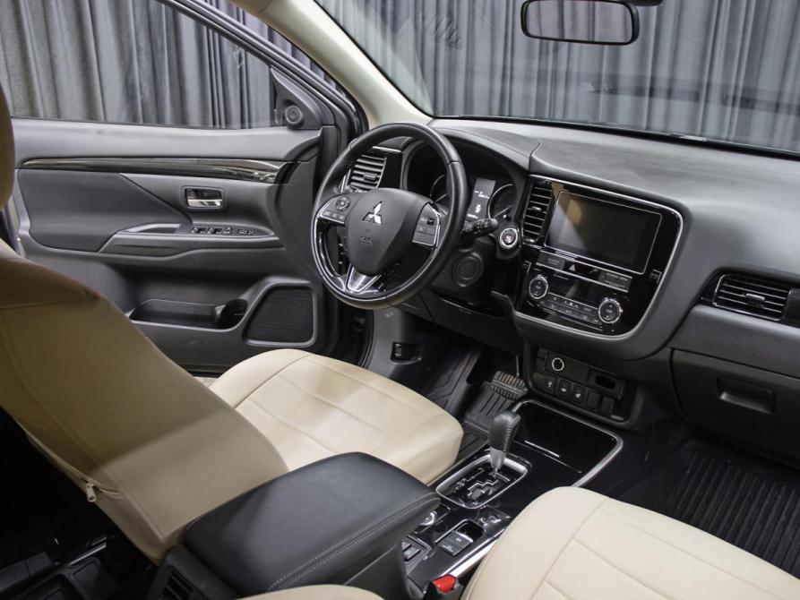 Mitsubishi Outlander III Рестайлинг 3 Москва  - изображение 11