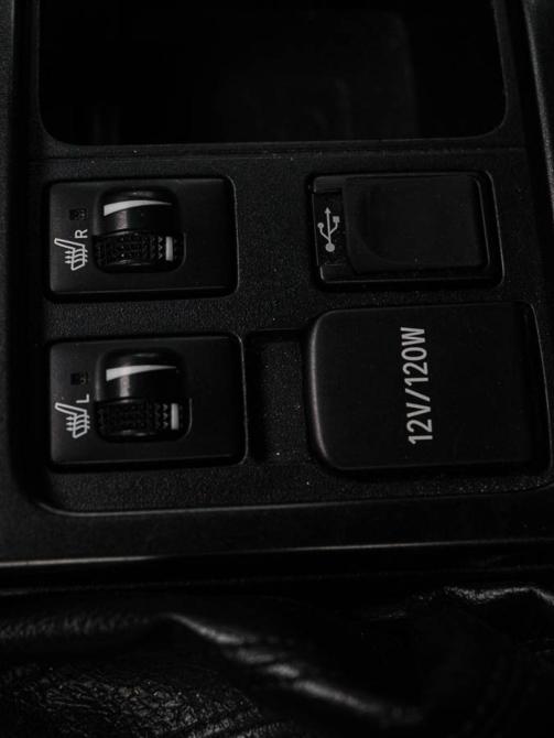Toyota Land Cruiser Prado 150 Series Рестайлинг 1 Москва  - изображение 18