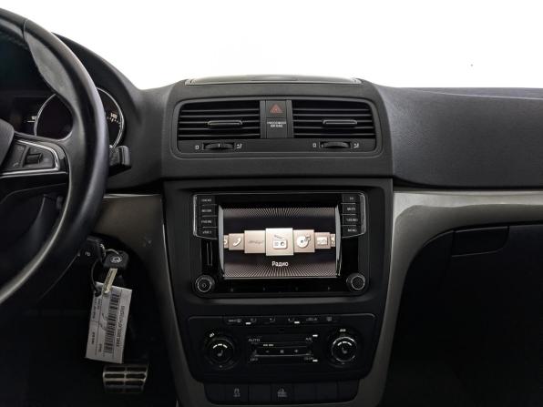 Skoda Yeti I Рестайлинг с пробегом 2014 года, цена 1 345 000 рублей, 125446 км, внедорожник, Автокод Объявления