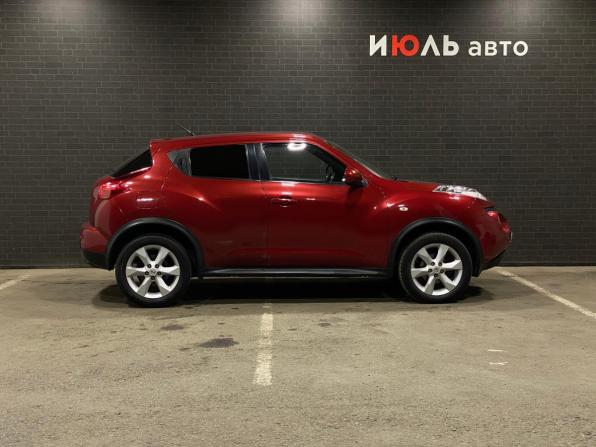 Nissan Juke I с пробегом 2012 года, цена 900 000 рублей, 247341 км, внедорожник, Автокод Объявления